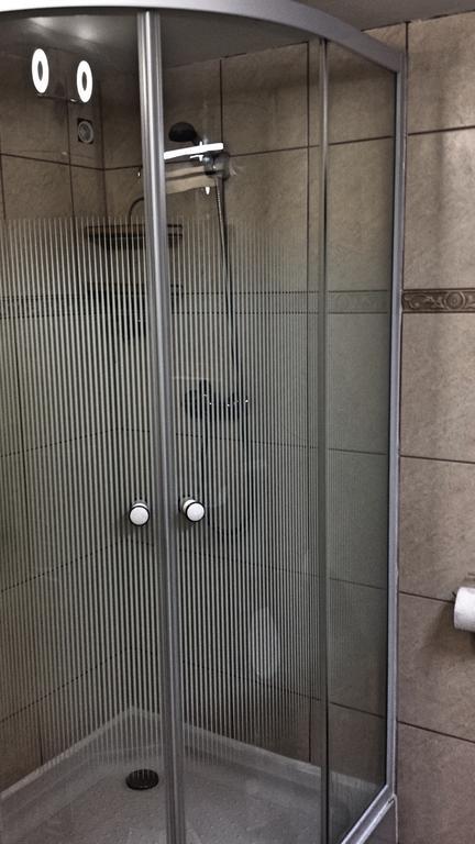 Virag Apartmanhaz Sopron Buitenkant foto